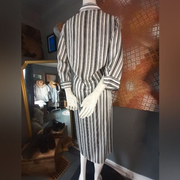 Zara Striped Black and White Women's Midi Dress - Picture 2 of 14